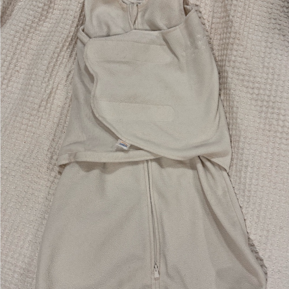 Halo SleepSack Swaddle size small (3-6 mos)